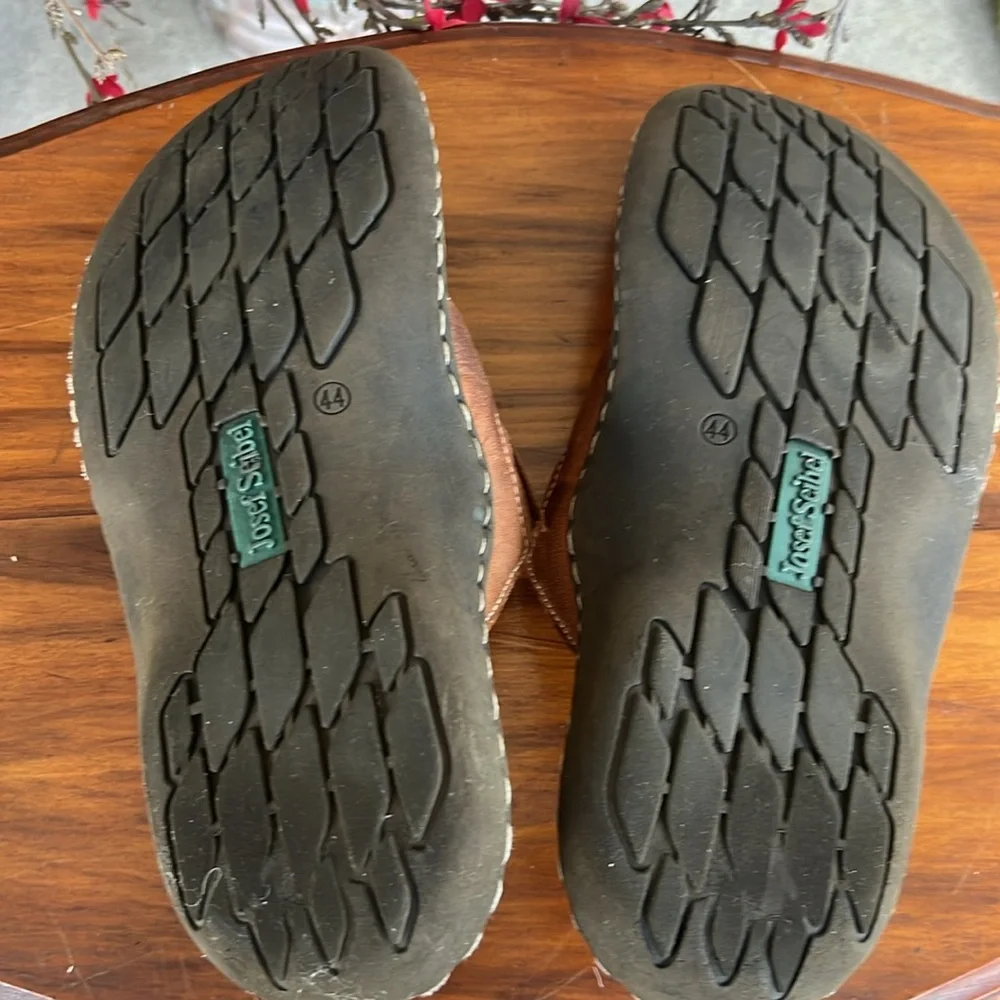 Josef Seibel Leather Slides Size 44